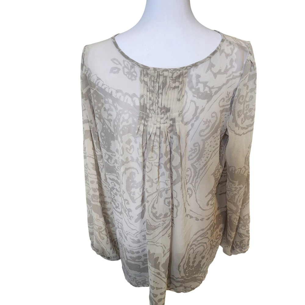 Cabi Gray Beige Paisley Long Sleeve Sheer Blouse Top Women's Size M